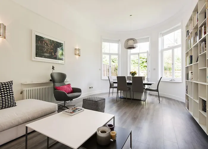 Luxurious Hampstead Home With Gorgeous Garden